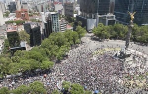 marcha-en-el-ngel (1)